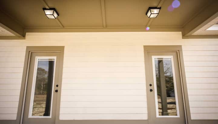Hardie plank siding installation in Salem